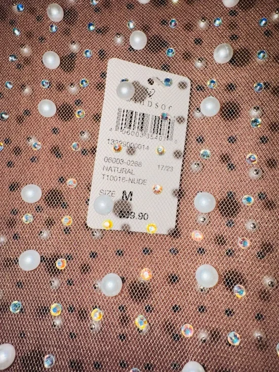 NWT Windsor Beautifully Beaded Mesh Crop Top in Natural (Nude) size Medium - Picture 10 of 11